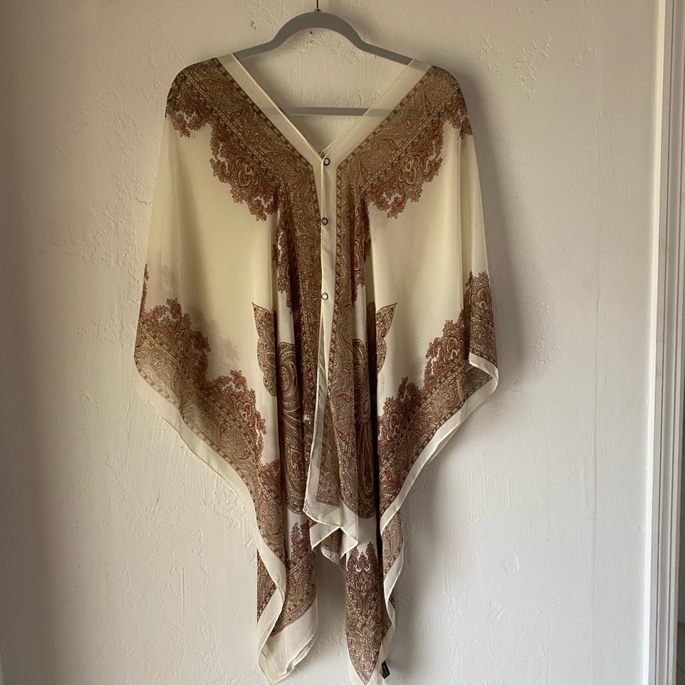 Gorgeous Paisley Chiffon Shoulder Cover